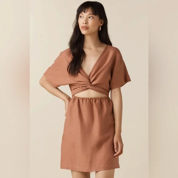 Vetta The Convertible Wrap Mini linen blend Dress in new clay - Picture 1 of 14